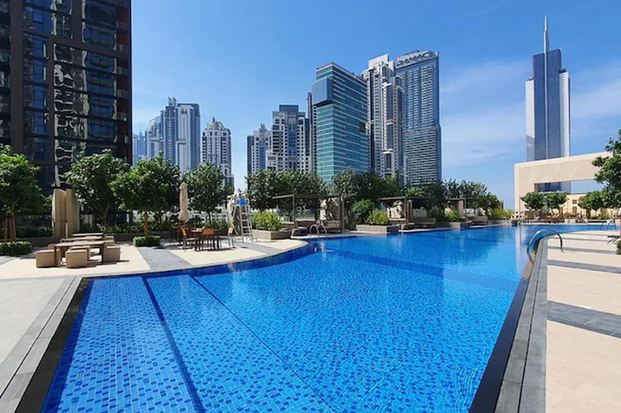 Downtown 1 Bed With City Views Дубай Экстерьер фото