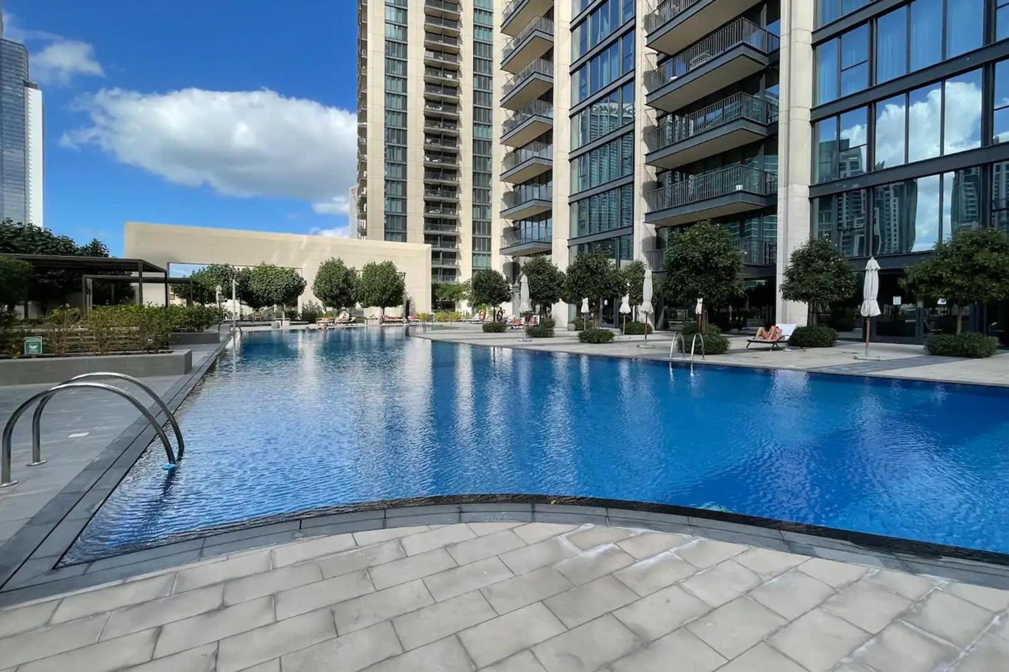 Downtown 1 Bed With City Views Дубай Экстерьер фото